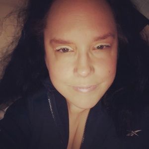 Meet your Posher, Valerie